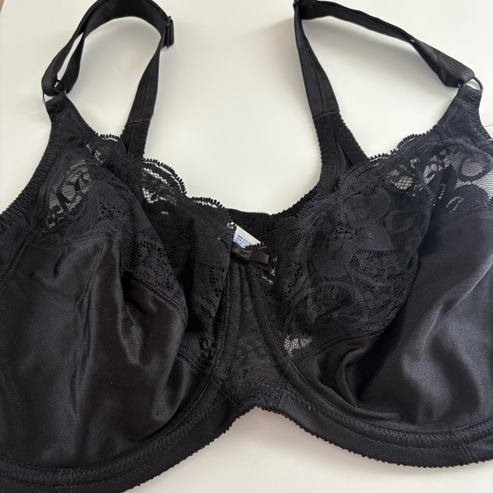 Gelmart Black Bra